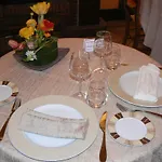 Logis- & Restaurant Le Montligeon Hotel La Chapelle-Montligeon