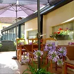 Logis- & Restaurant Le Montligeon Hotel 2*