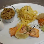 Hotel Logis- & Restaurant Le Montligeon