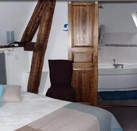 Logis- Hotel & Restaurant Le Montligeon 2* La Chapelle-Montligeon