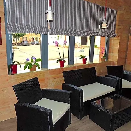 Logis- Hotel & Restaurant Le Montligeon