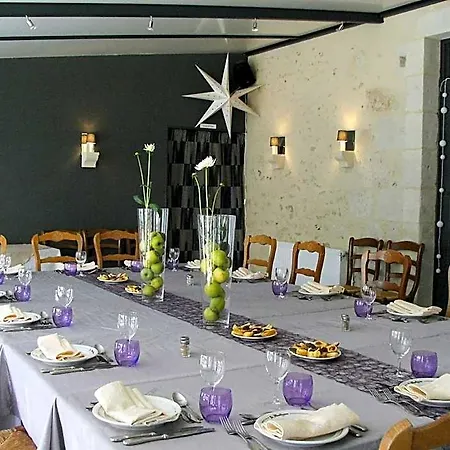 Hotel Logis- Hotel & Restaurant Le Montligeon La Chapelle-Montligeon