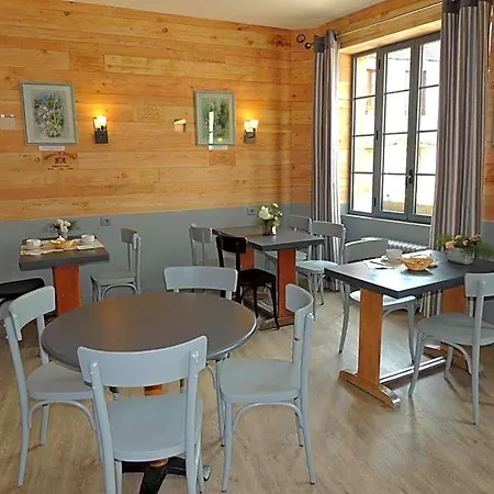 Logis- Hotel & Restaurant Le Montligeon La Chapelle-Montligeon