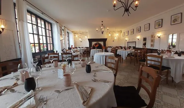 호텔 Logis- & Restaurant Le Montligeon