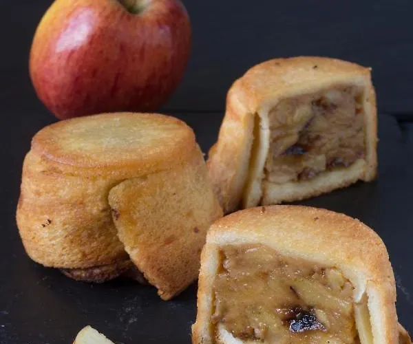 Logis- & Restaurant Le Montligeon 호텔