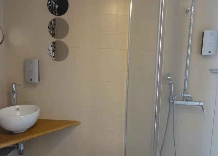 호텔 Logis- & Restaurant Le Montligeon