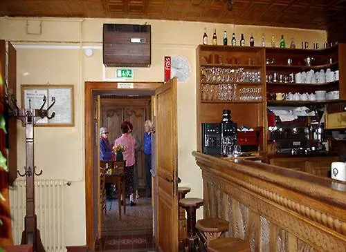 호텔 Logis- & Restaurant Le Montligeon