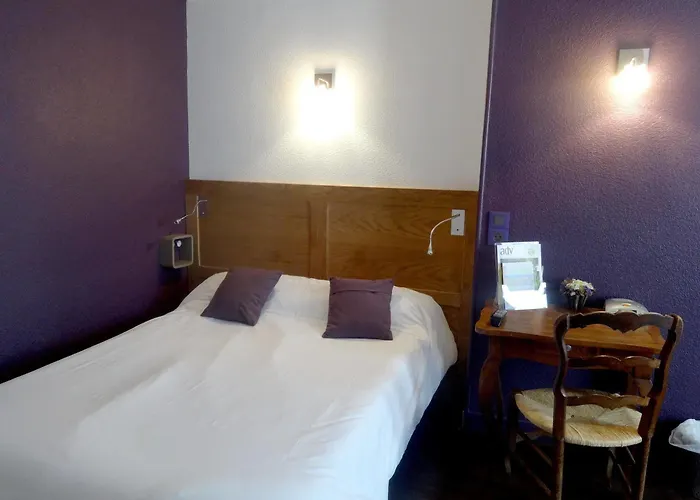 Logis- & Restaurant Le Montligeon 2* La Chapelle-Montligeon